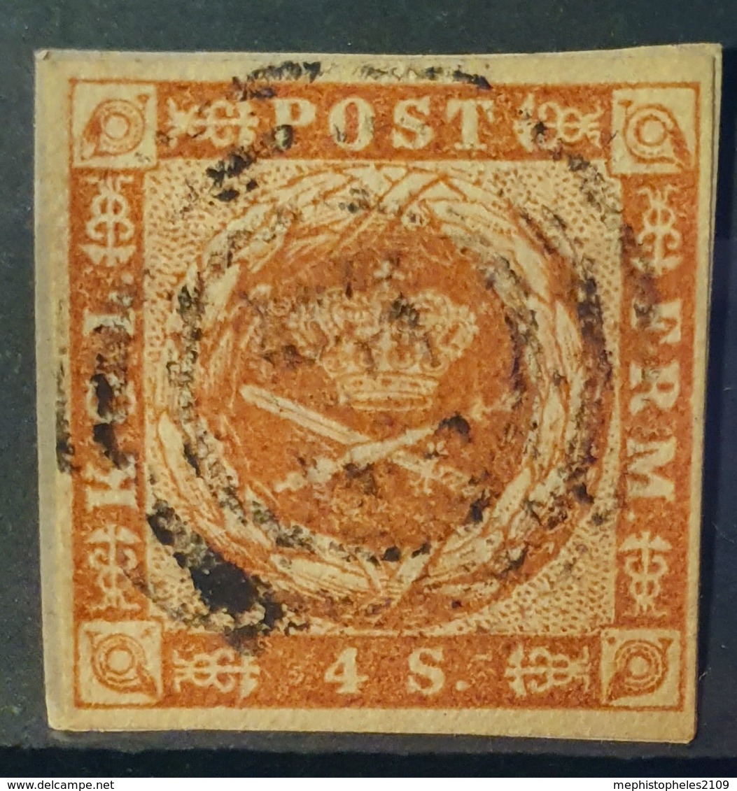 DENMARK 1854/57 - Canceled - Sc# 4 - 4s - Used Stamps