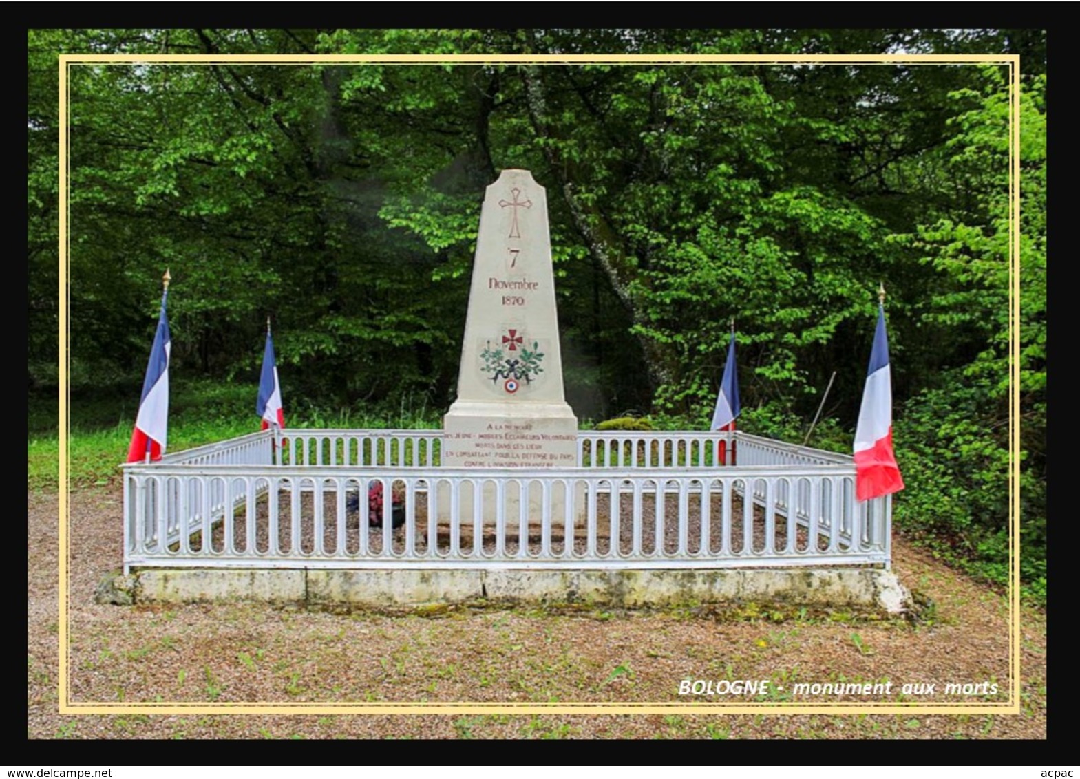 52  BOLOGNE   ....  Monument  Aux  Morts - Autres & Non Classés