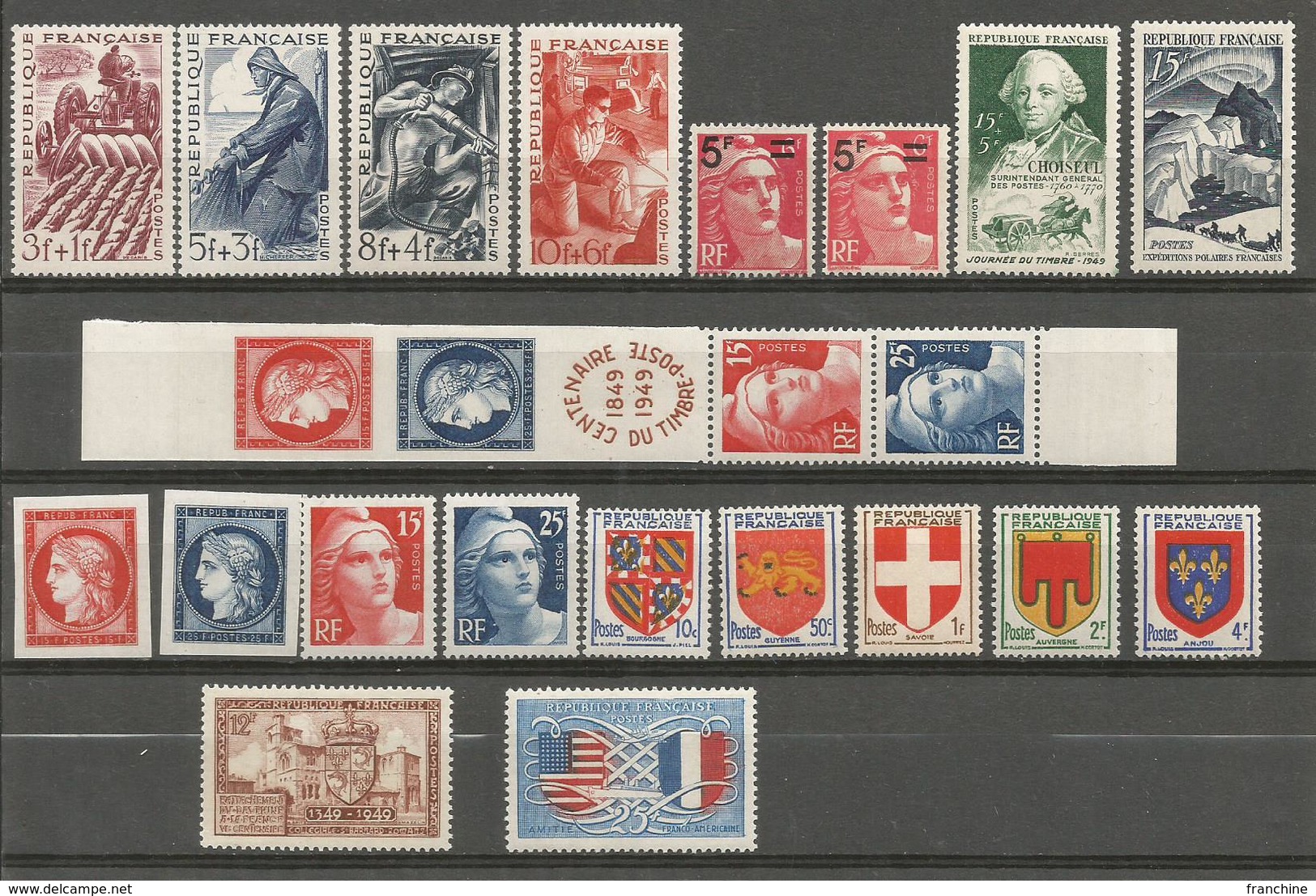 1949 - ANNEE COMPLETE ** (MNH) + N° 833A (bande) - 1940-1949