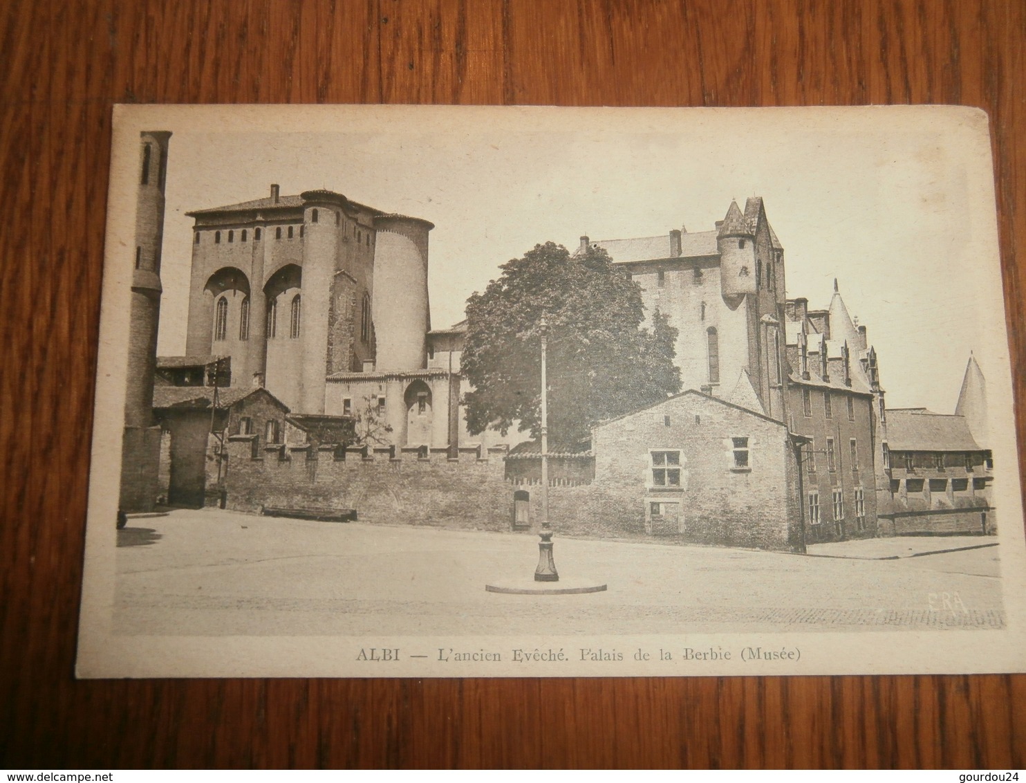 ALBI - 2 Cartes - Le Pont Itier - Ancien évêché, Palais De La Berbie - Albi