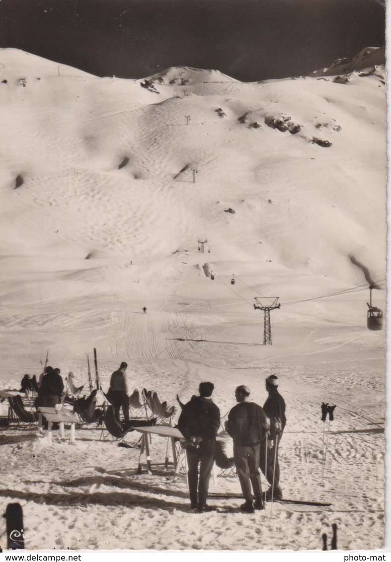 1111... Station Du Lac De Tignes (2100 M) - La Plus Haute D'Europe - Arrivée Des Pistes - Autres & Non Classés