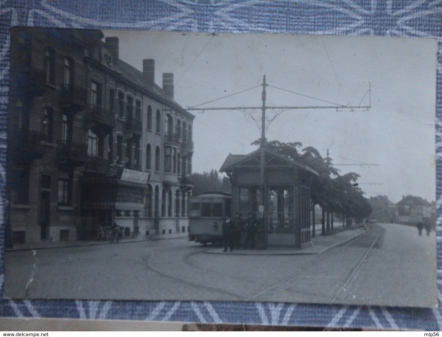 BRUXELLES CARTE PHOTO STATION ET TRAMWAY DEVANT LE  CAFE HOTEL RESTAURANT AU BRAS DE FER  JEAN SOBRY - Vervoer (openbaar)