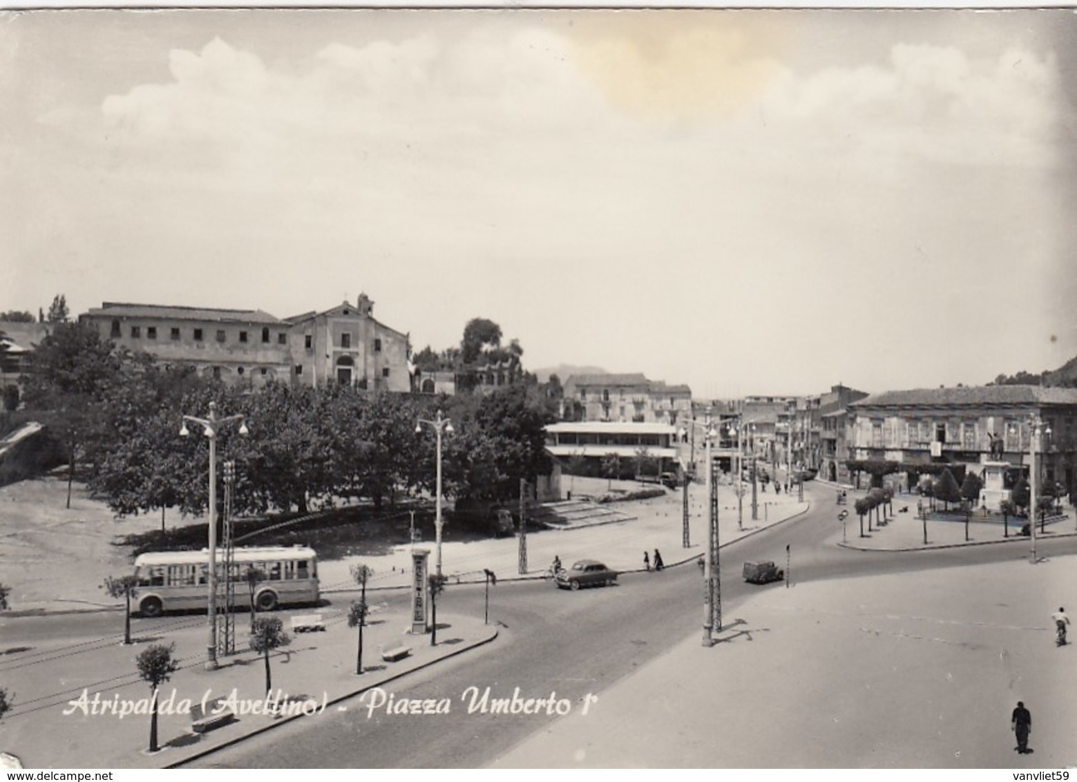 ATRIPALDA-AVELLINO-PIAZZA UMBERTO I-CARTOLINA VERA FOTOGRAFIA-VIAGGIATA IL 16-11-1957 - Avellino