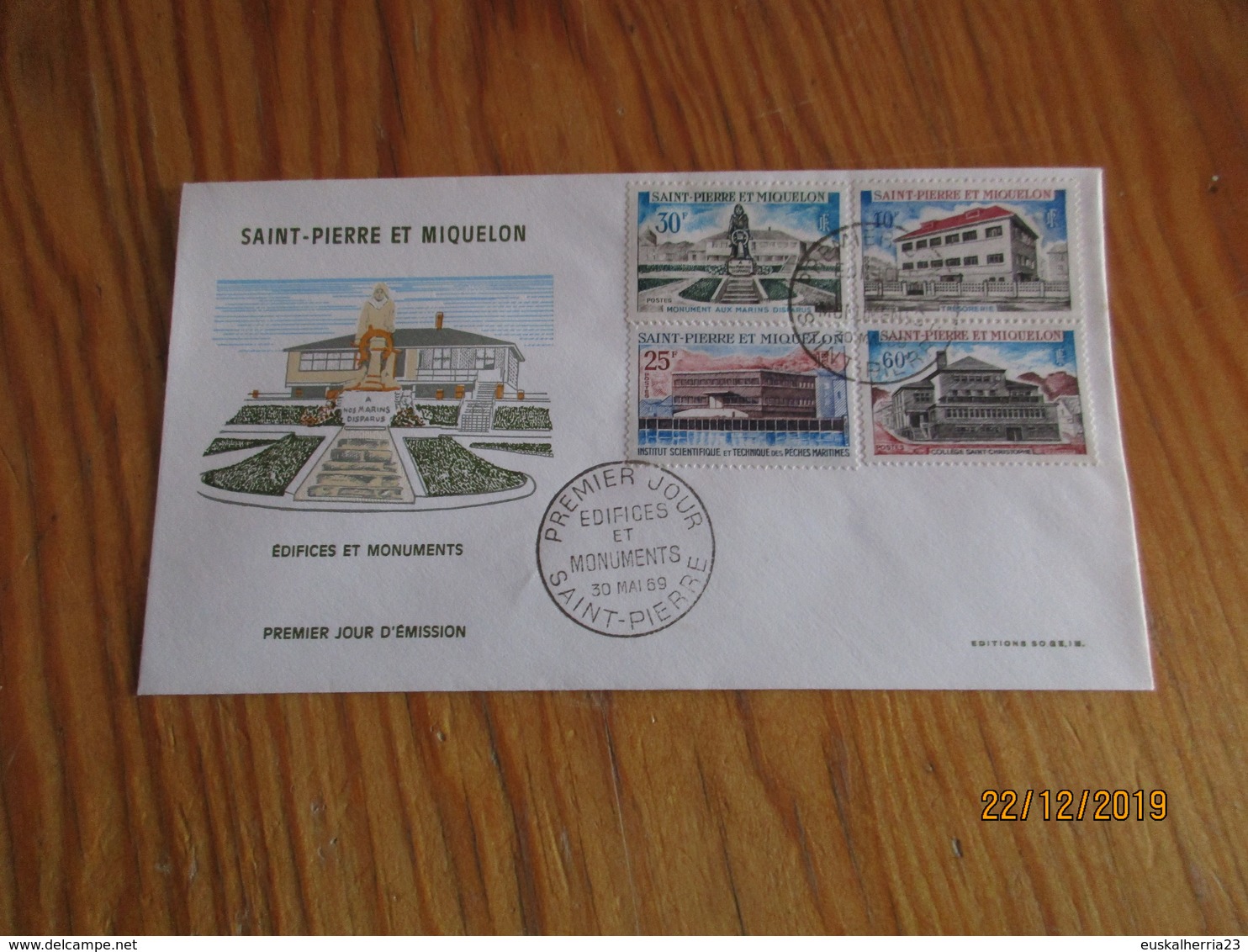 Enveloppe 1er Jour Saint-Pierre Et Miquelon Edifices Et Batiments 1969 - FDC