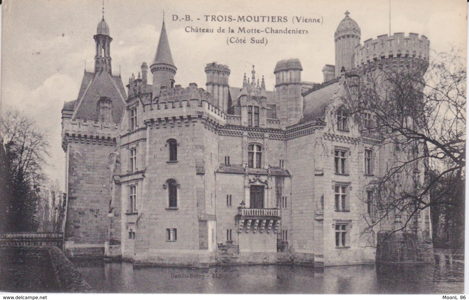 86 - LES TROIS MOUTIERS - CHATEAU DE LA MOTTE CHANDENIER CHANDENIERS CHAUDENIERS - MOTHE CHAMPDENIER - COTE SUD EST - Les Trois Moutiers