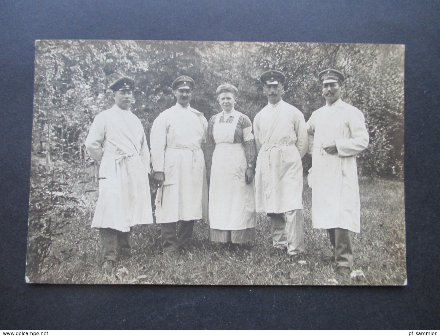 Deutsches Reich Feldpost 1. WK 1916 Echtfoto AK Ärzte Und Krankenschwester / Lazarett Im Wald - Briefe U. Dokumente