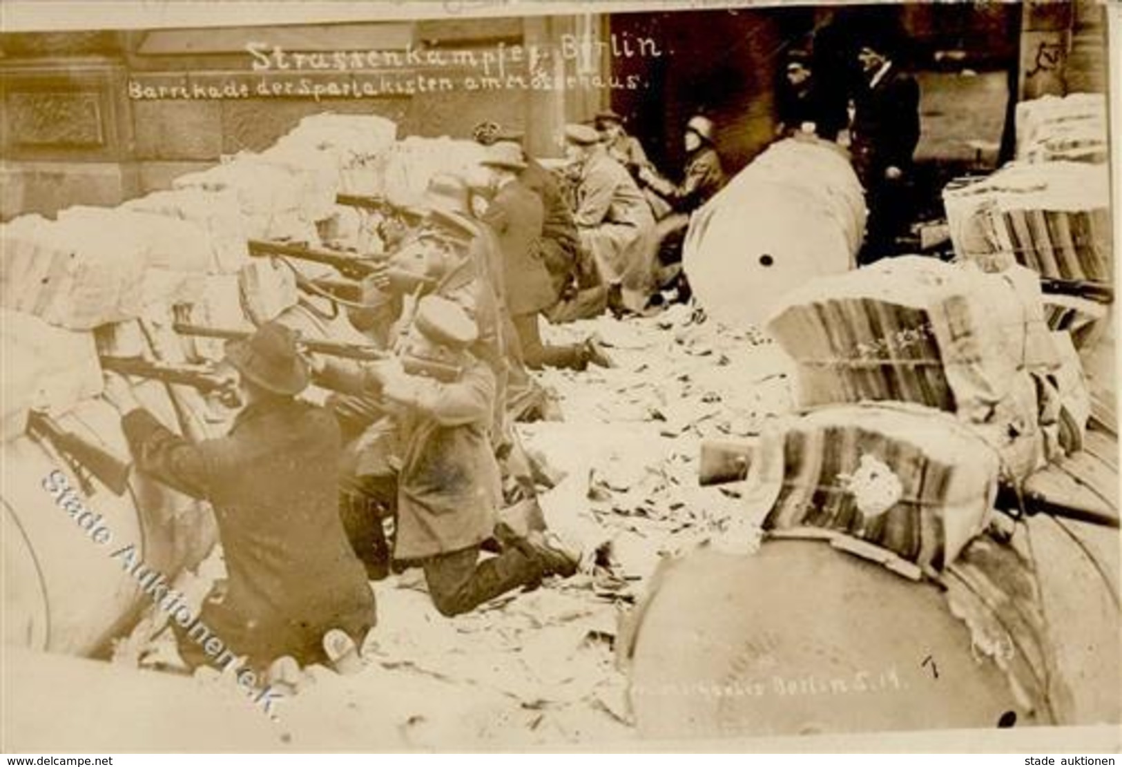 REVOLUTION BERLIN 1919 - STRASSENKÄMPFE In Berlin  - Barrikade Der SPARTAKISTEN Am Morsehaus I-II - Krieg