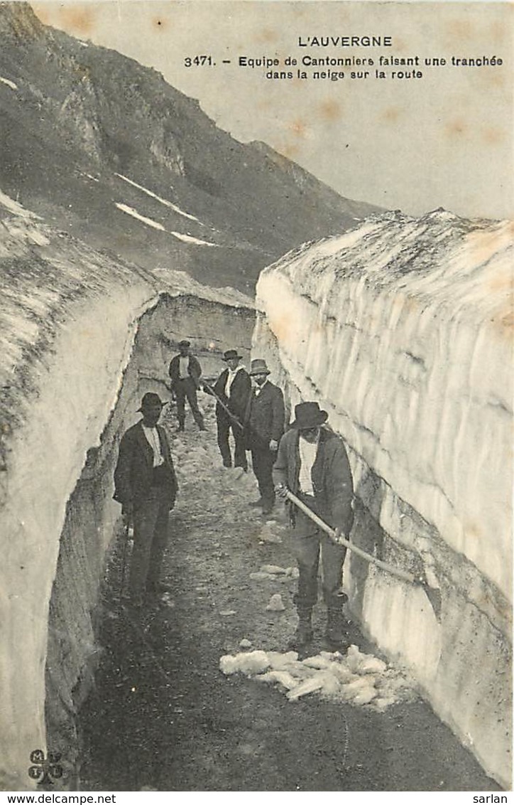 63 , Equipe De Cantonniers Faisant Une Tranchée Dans La Neige , * CF 389 35 - Autres & Non Classés