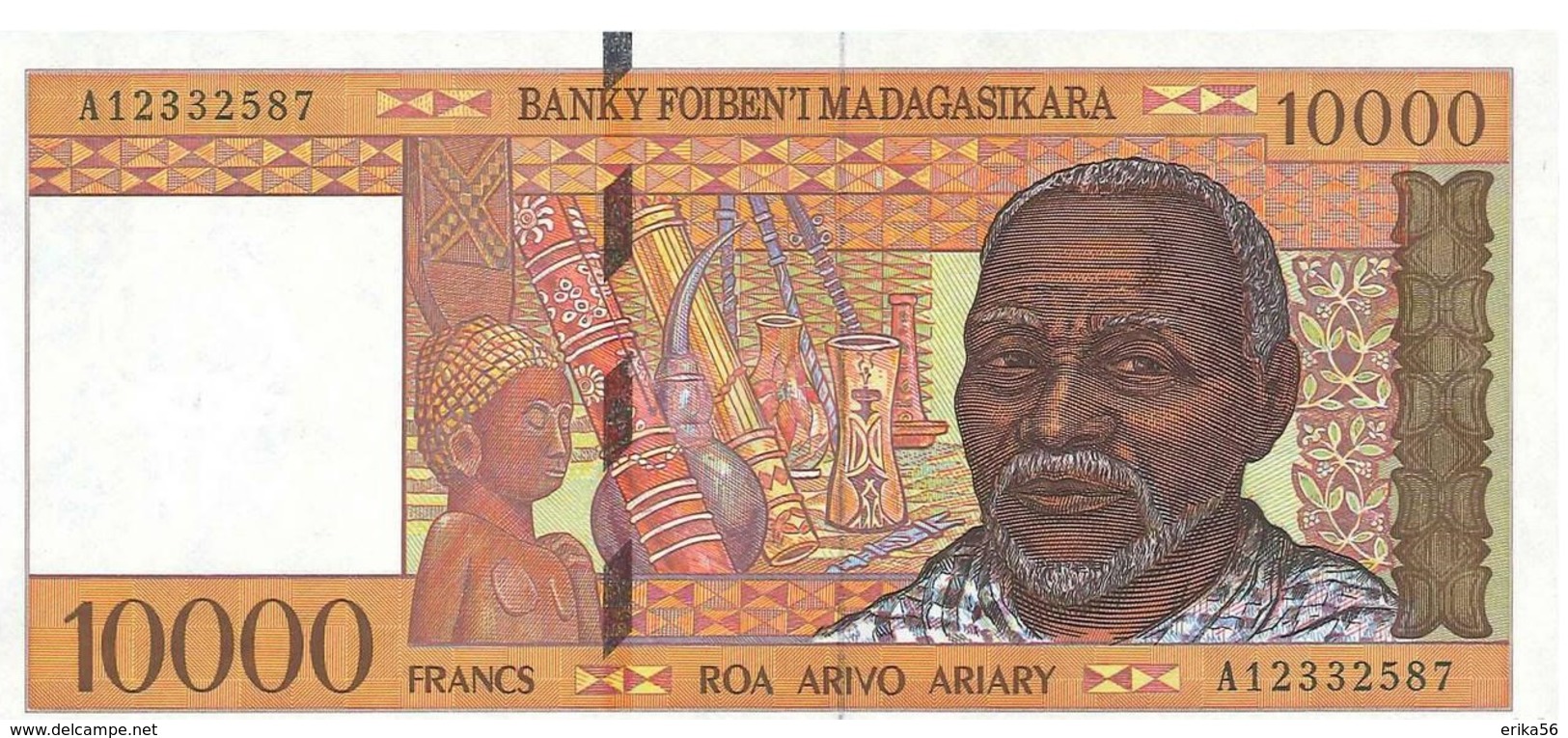 BILLET MADAGASCAR 10000  FRANCS /ARIARY - Madagascar