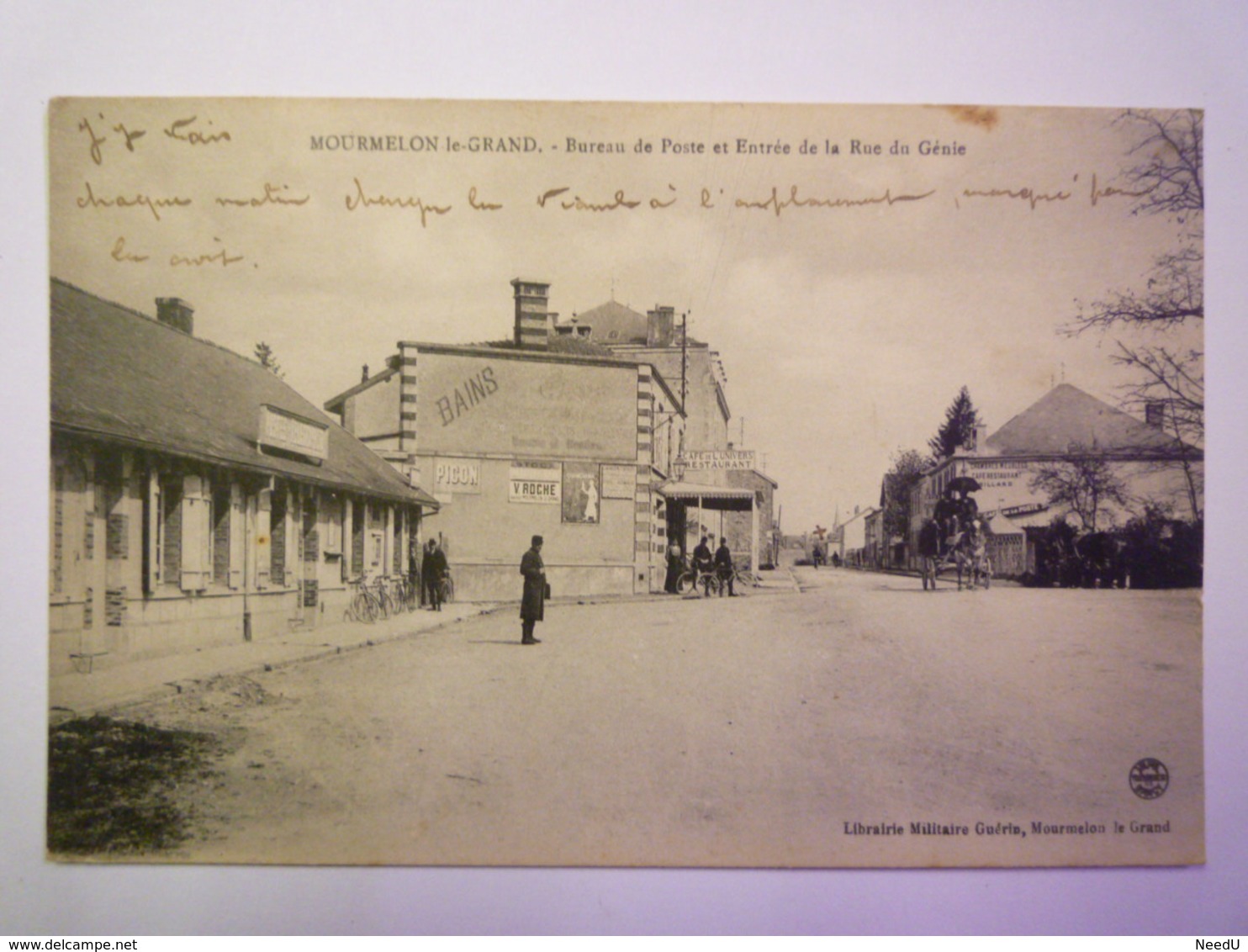 GP 2019 - 2267  MOURMELON-le-GRAND  (Marne)  :  Bureau De POSTE Et Entrée De La Rue Du Génie   1916  XXXX - Mourmelon Le Grand