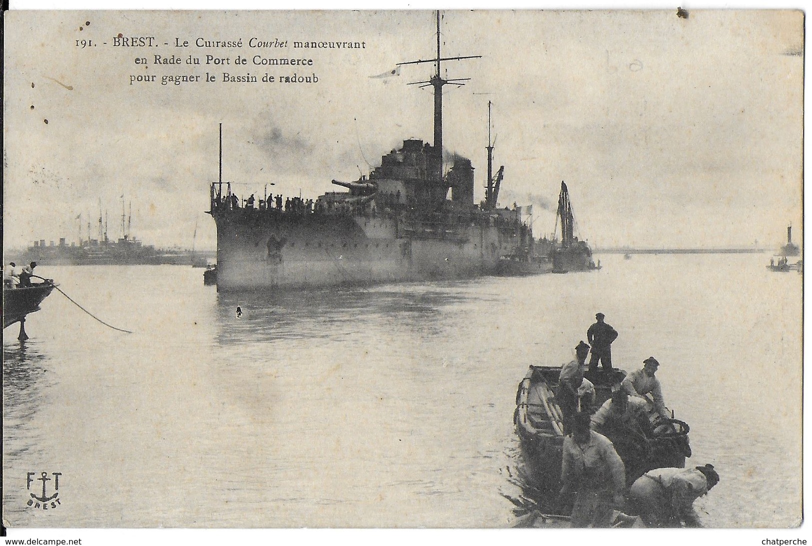 TRANSPORT BATEAU DE GUERRE MARINE MILITAIRE BREST FINISTÈRE 191 CUIRASSE COURBET MANŒUVRANT EN RADE DU PORT DU COMMERCE - Guerre