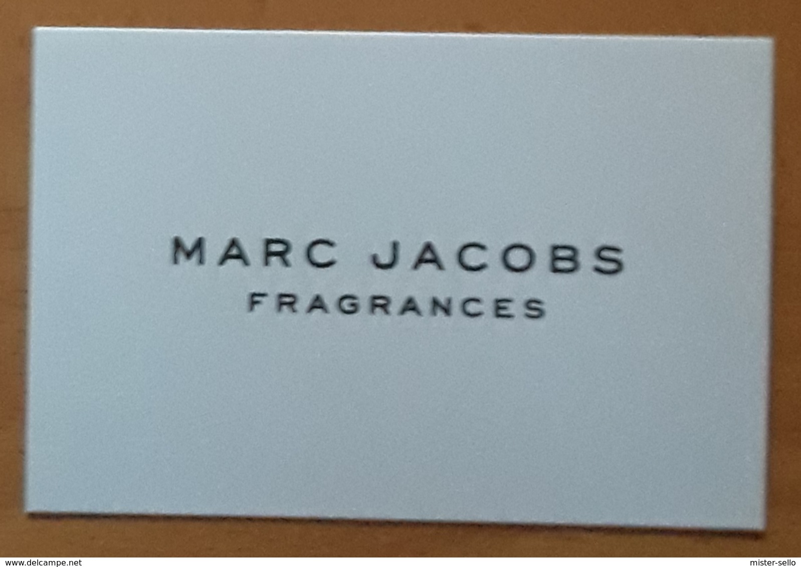 TARJETA MARC JACOBS. - Modernes (à Partir De 1961)