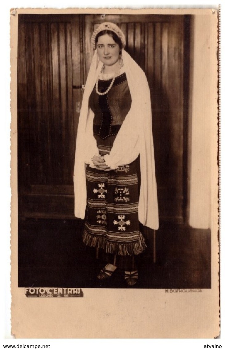 Lithuania. Beautiful Girl In National Costume With Amber Beads Photo PC 1920s - Lituania