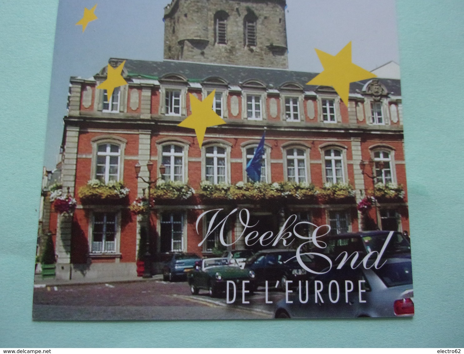 MonTimbraMoi Week-end De L'europe, Drapeau D'honneur De L'europe, La Mairie Et Le Beffroi De Boulogne Sur Mer Cigne - Autres & Non Classés