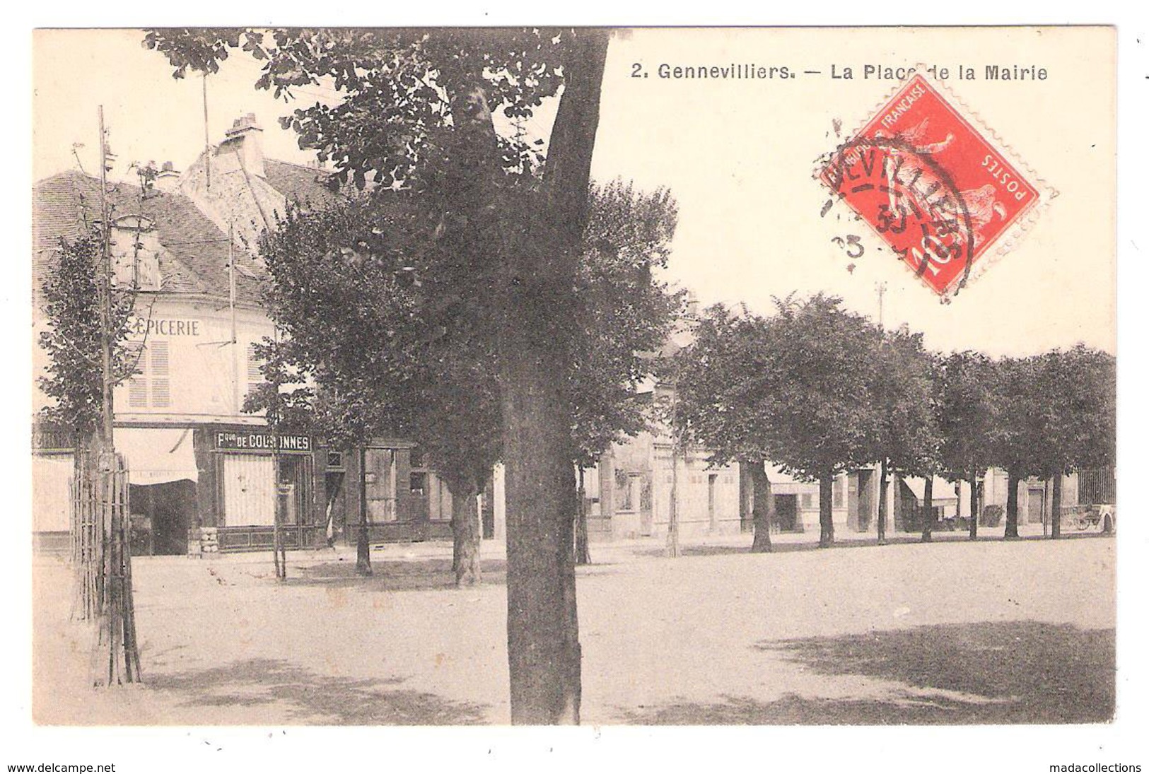 Gennevilliers (92 - Hauts De Seine)  La Place De La Mairie - 2 - Gennevilliers