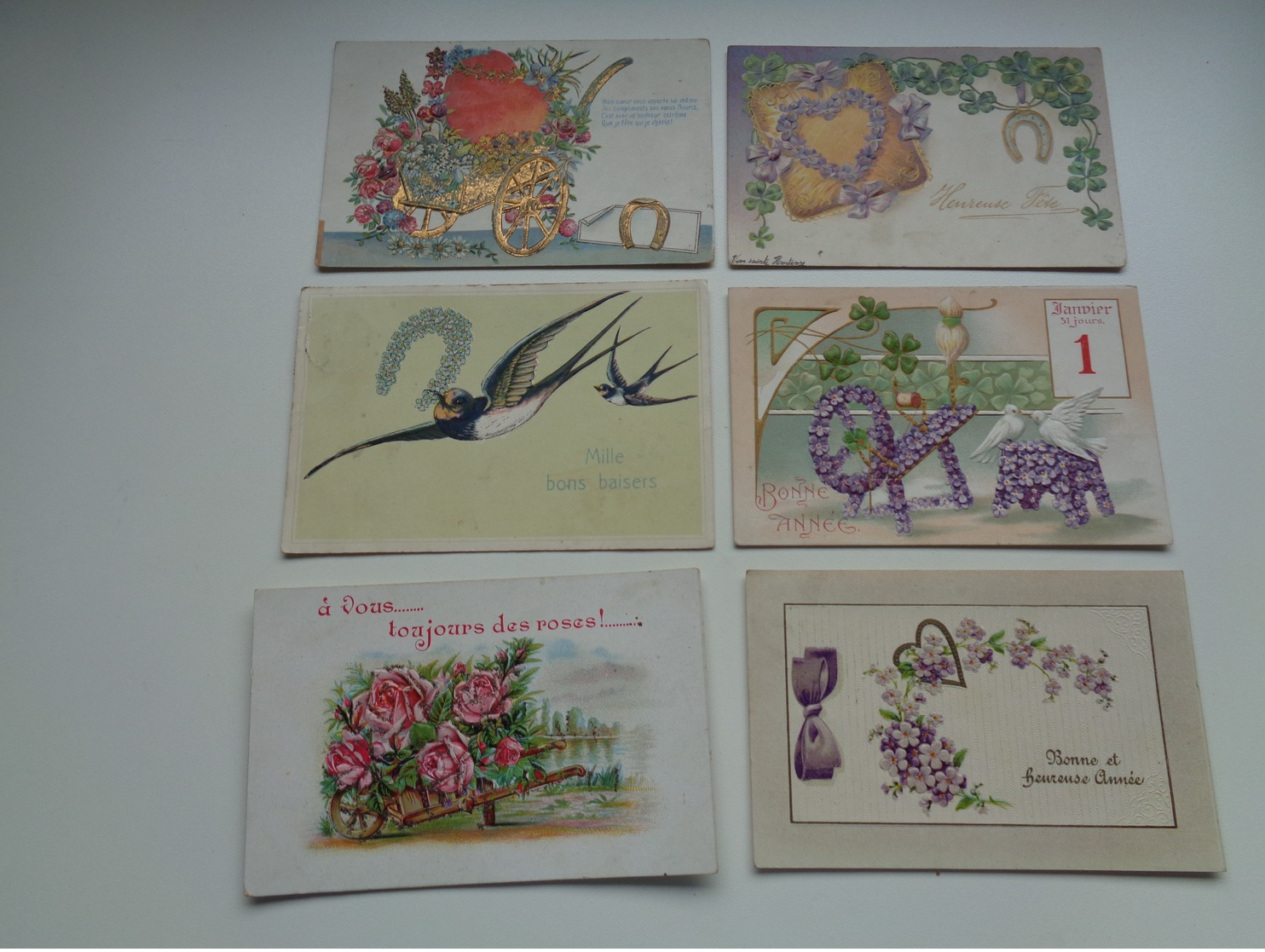 Beau lot de 60 cartes postales de fantaisie gaufrées  gaufrée       Mooi lot van 60 postkaarten van fantasie reliëf