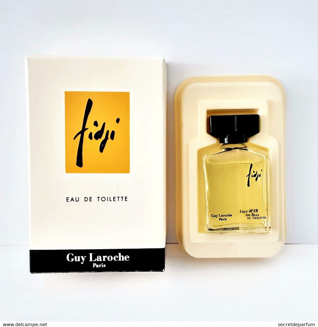 Miniatures De Parfum   FIDJI     De  GUY LAROCHE    5 Ml EDT    + Boite - Miniatures Femmes (avec Boite)