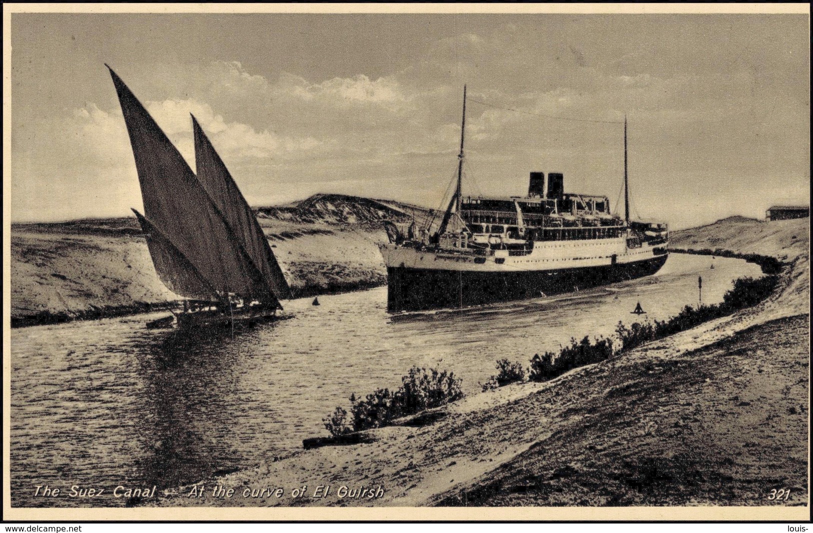 CPA Bateau  Sur Le Canal De SUEZ - Piroscafi