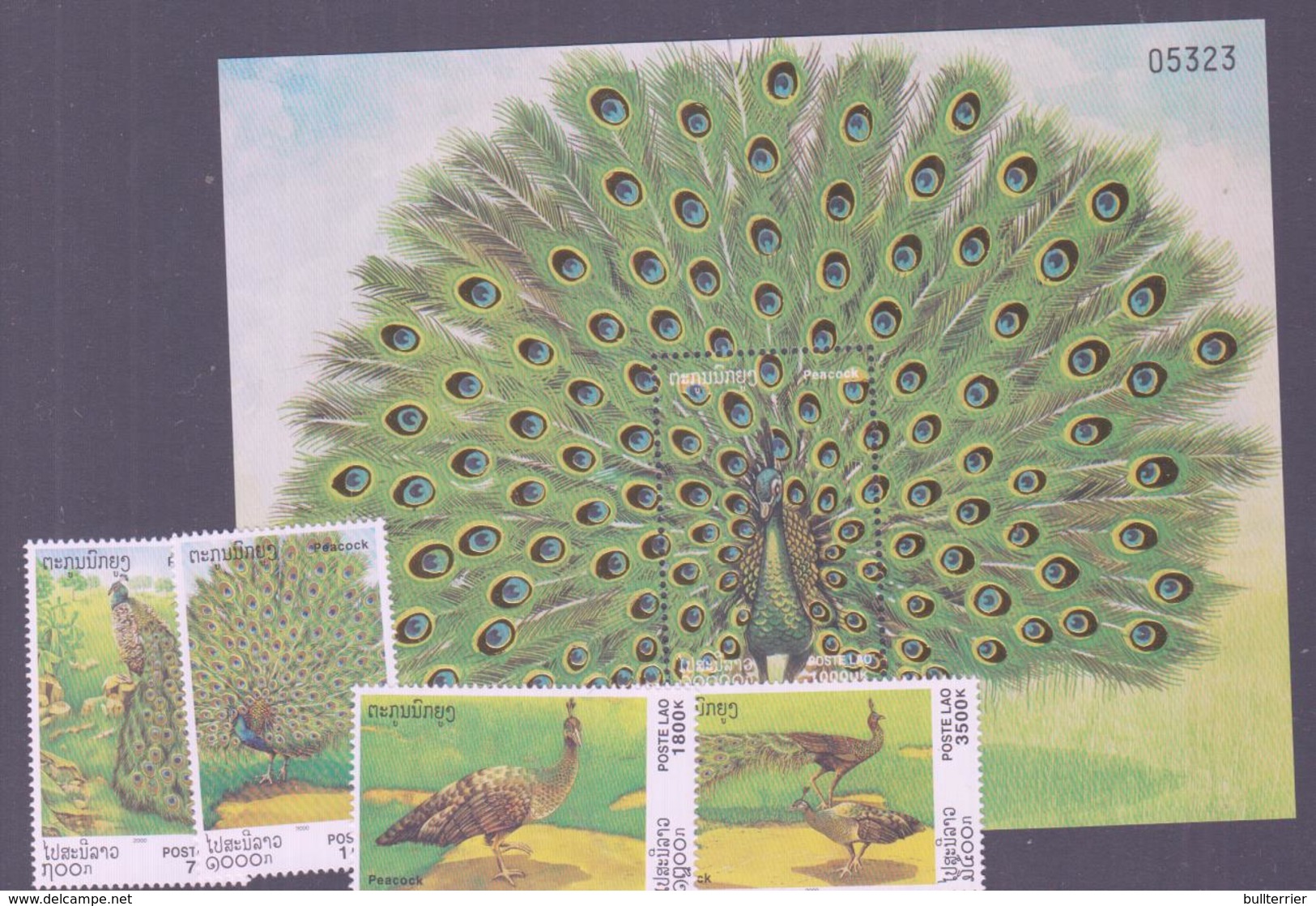 LAOS - 2000 - PEACOCKS SET OF 4 AND SOUVENIR SHEET  MINT NEVER HINGED - Laos