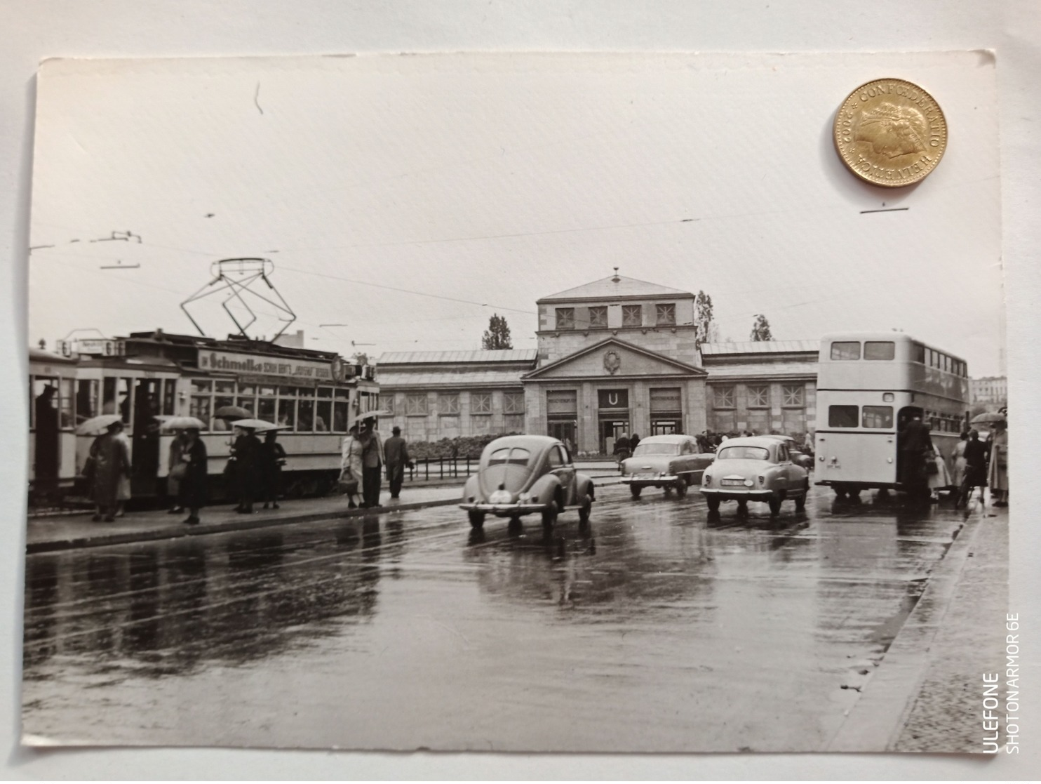 Berlin, U-Bahnhof Wittenbergplatz,Team,Bus,VW Käfer, 1960 - Charlottenburg