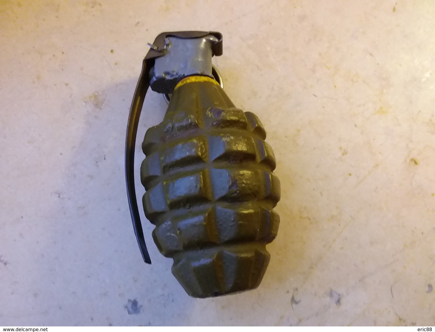 Grenade US Mk2 Neutralisée - Armes Neutralisées