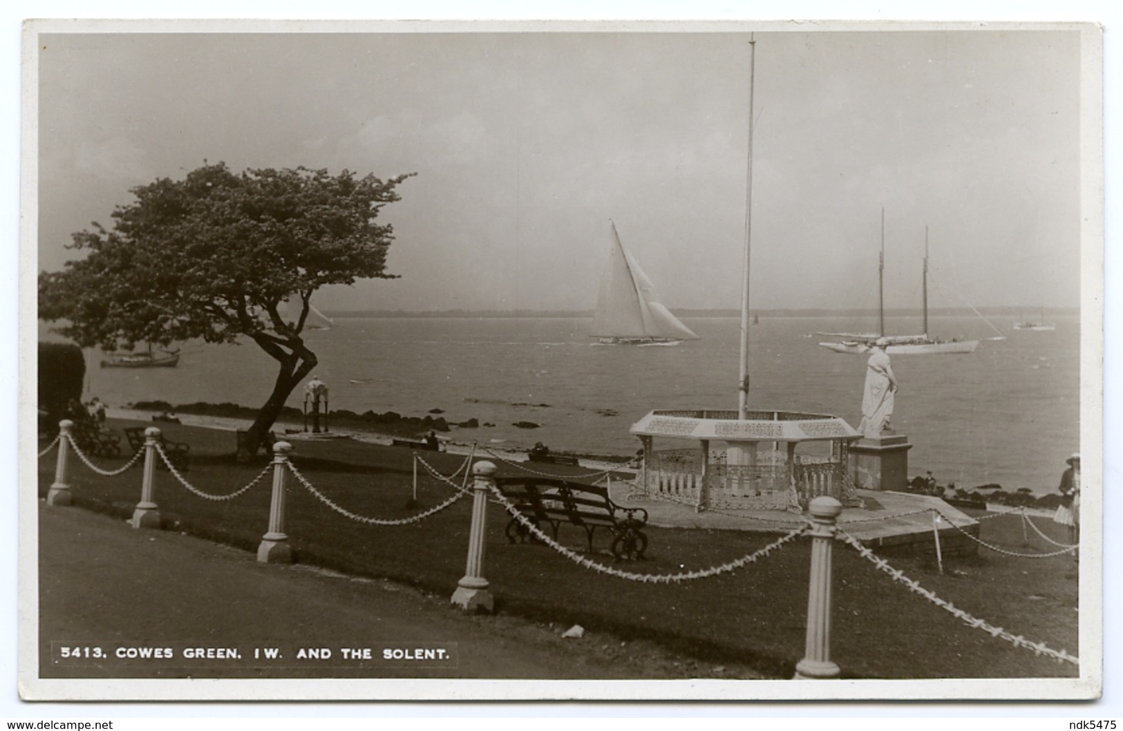 ISLE OF WIGHT : COWES GREEN AND THE SOLENT - Cowes