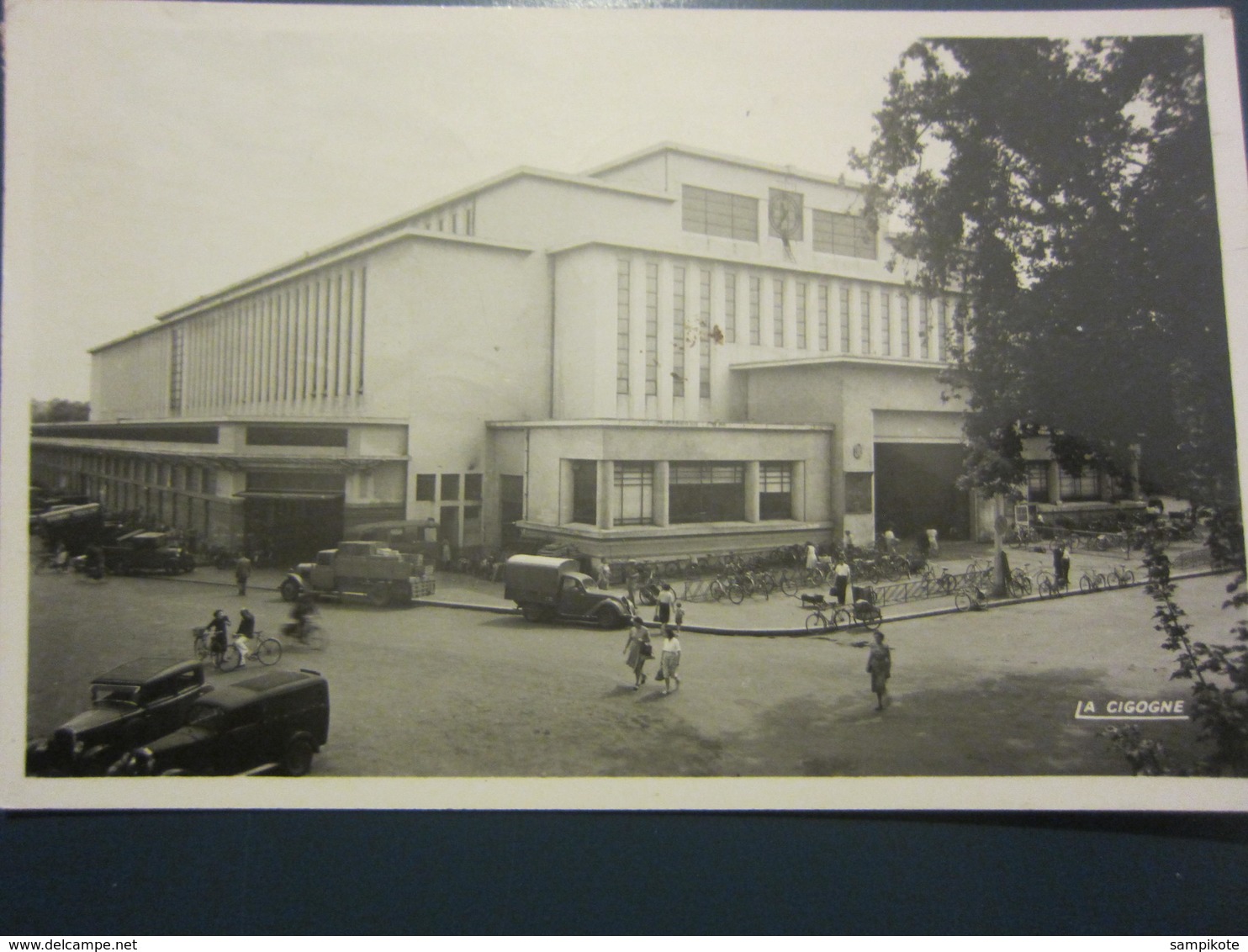 Carte Postale Allier Vichy Le Grand Marché - Vichy