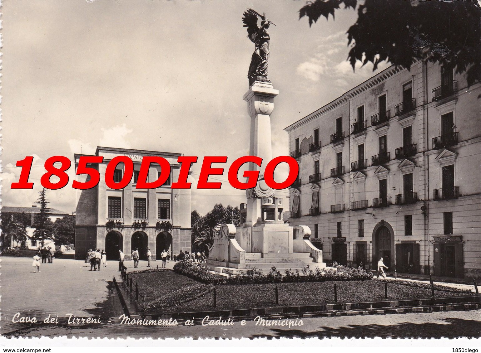 CAVA DEI TIRRENI - MONUMENTO AI CADUTI E MUNICIPIO  F/GRANDE VIAGGIATA 1954? ANIMATA - Cava De' Tirreni