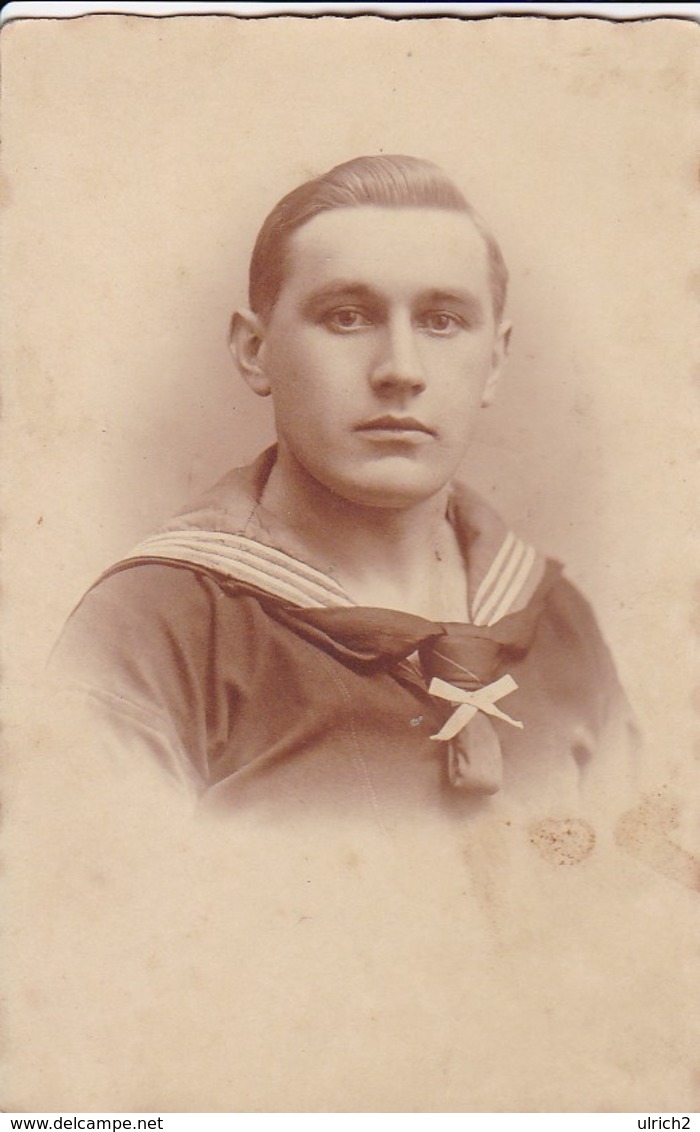 AK Foto Deutscher Matrose - Foto Otto Barkhausen, Wilhelmshaven - 1917 (45972) - Weltkrieg 1914-18