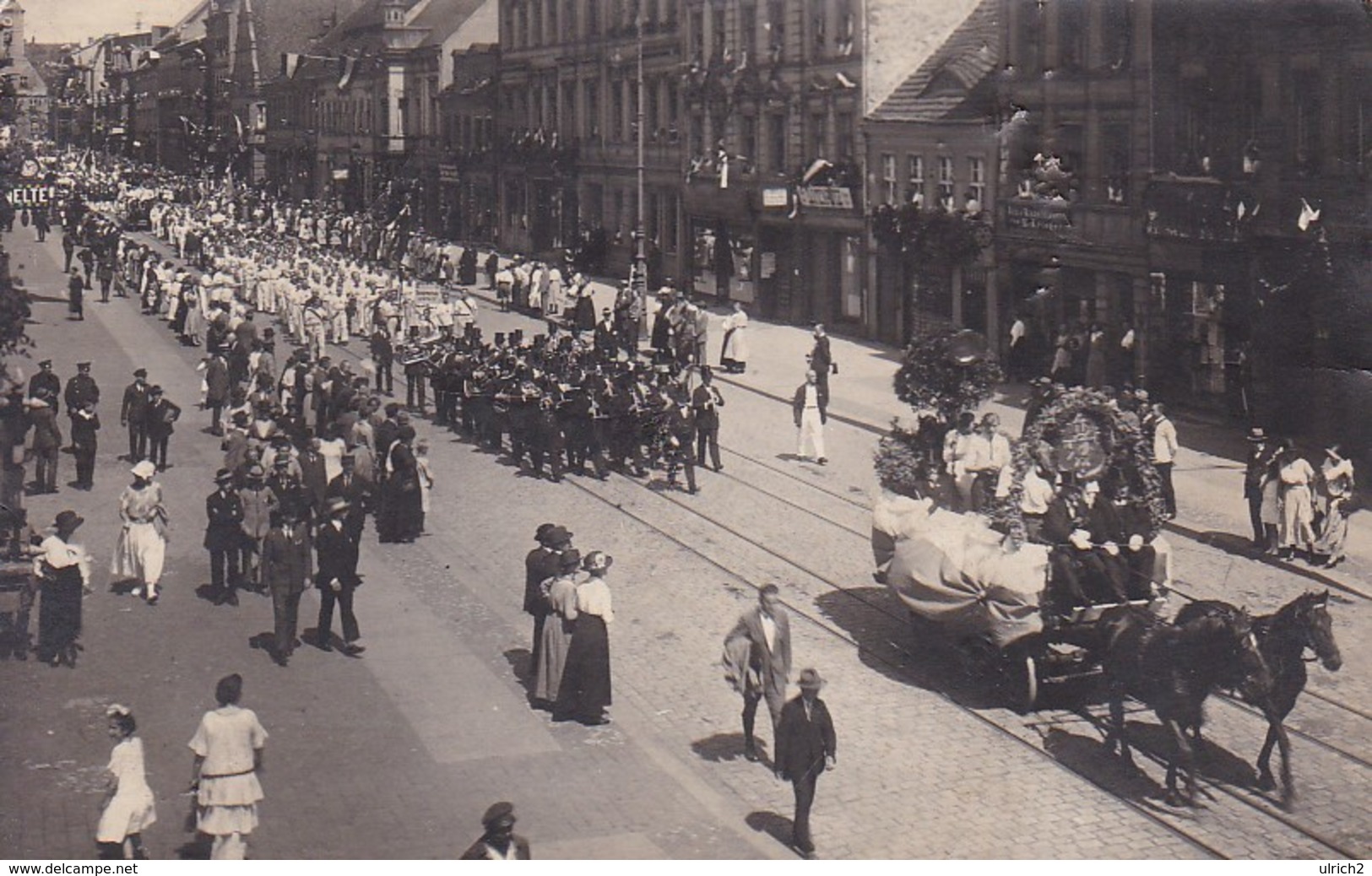 AK Foto Prozession Umzug - Musik Kutsche - Deutschland 1912 (45990) - Sonstige & Ohne Zuordnung