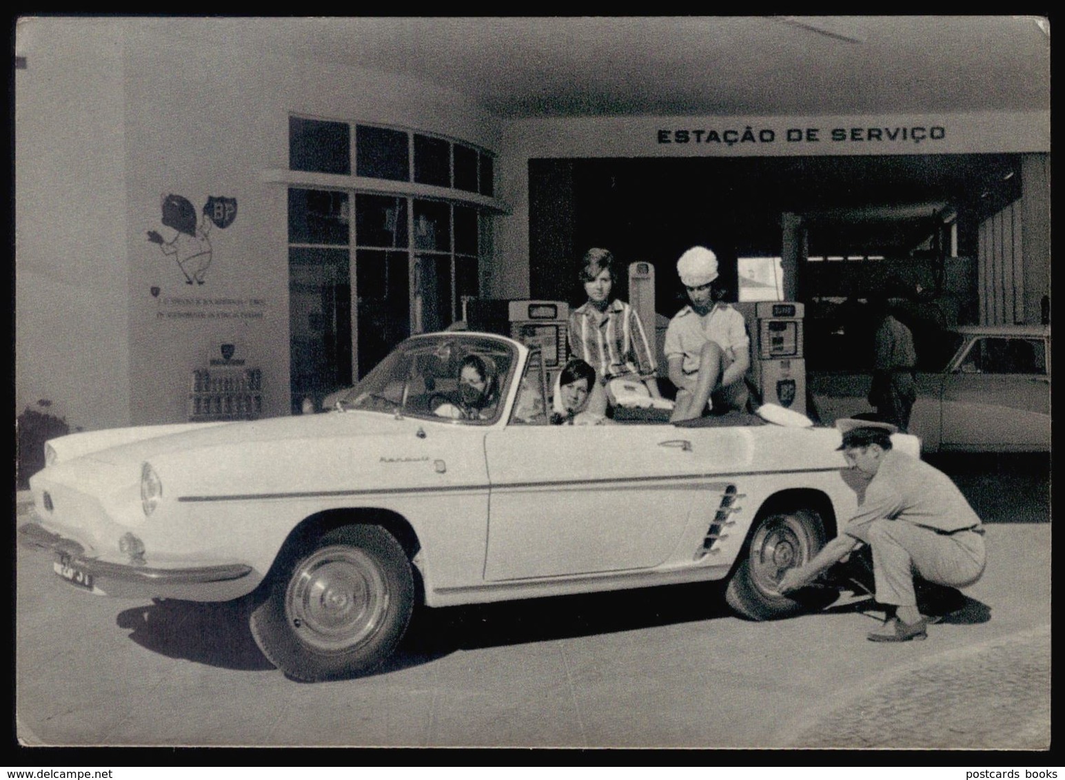 Posto Abastecimento Gasolina BP Portugal. Vintage Postcard AUTOMOBILE RENAULT FLORIDE / CARAVELLE CONVERTIBLE - Lisboa