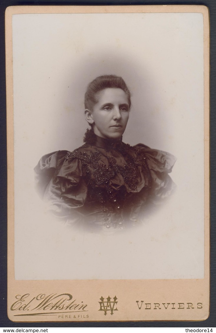 Grand CDV 1894 Femme Lady Frau Photographe Leon Wettstein Verviers Rue Tranchée 10.5 X 16.5 Cm - Anciennes (Av. 1900)