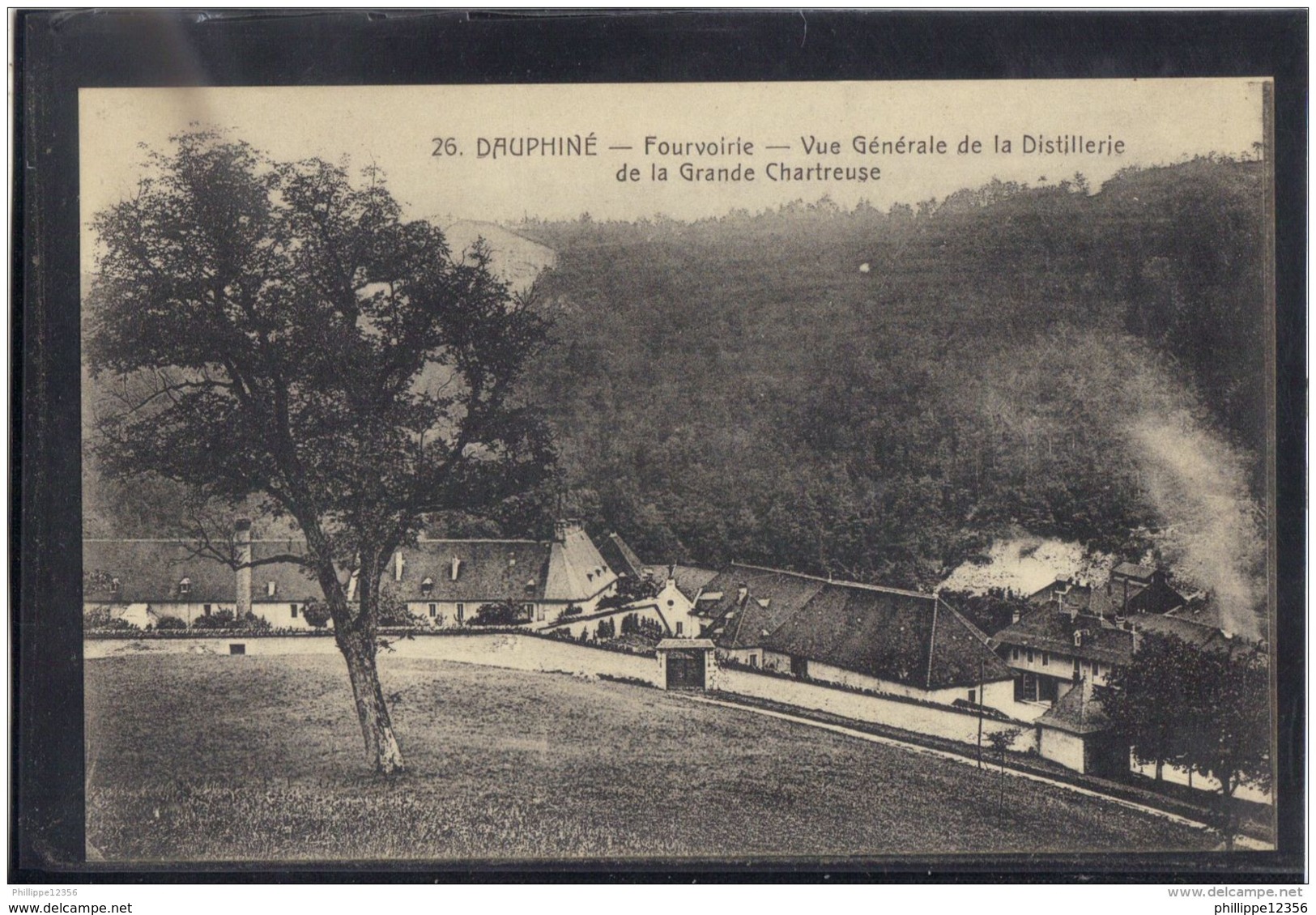 38371 . FOURVOIRIE . VUE GENERALE DE LA DISTILLERIE DE LA GRANDE CHARTREUSE - Autres & Non Classés