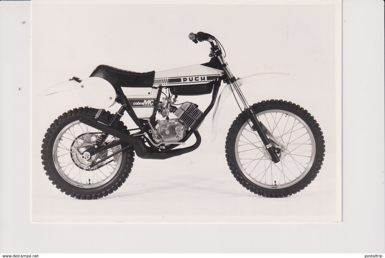 Puch Cobra MC  +-17cm X 10cm  Moto MOTOCROSS MOTORCYCLE Douglas J Jackson Archive Of Motorcycles - Andere & Zonder Classificatie