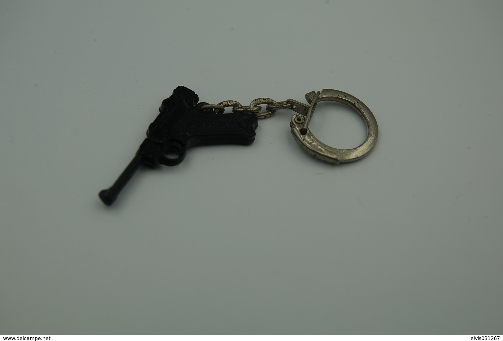 Vintage TOY GUN :  SCHICK LUGER P08 - L=4,5cm - Keychain 1960s - Keywords : Cap - Cork Gun - Rifle - Revolver - Pistol - Decotatieve Wapens