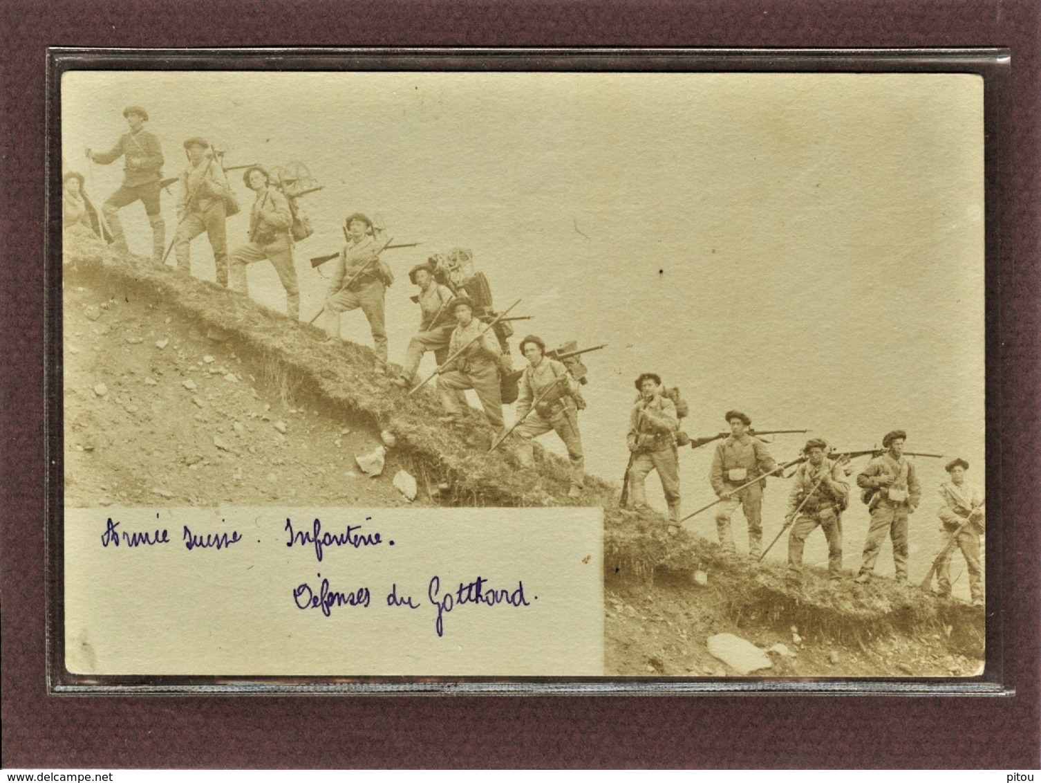 SUISSE - ARMEE SUISSE - CARTE PHOTO - DEFENSES DU GOTTHARD - MILITAIRES EN ASCENSION - 1900 - Sion