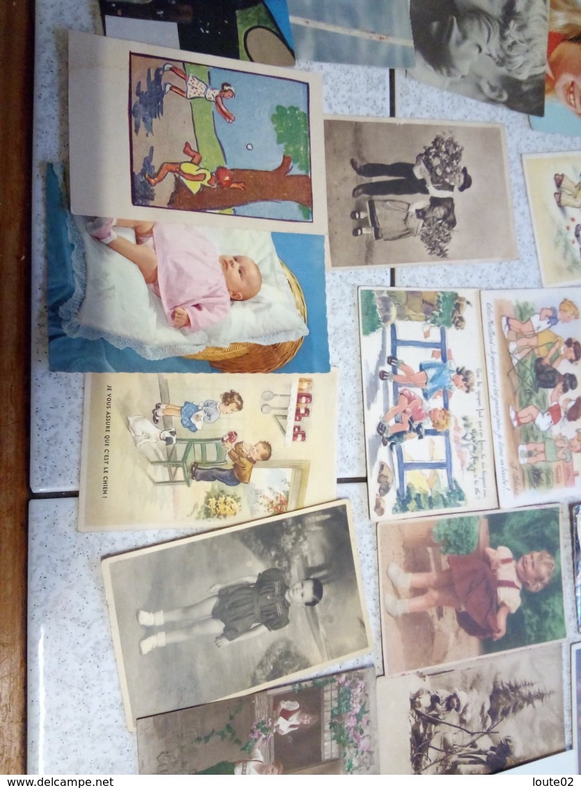 68 CP  LES ENFANTS - 5 - 99 Postcards