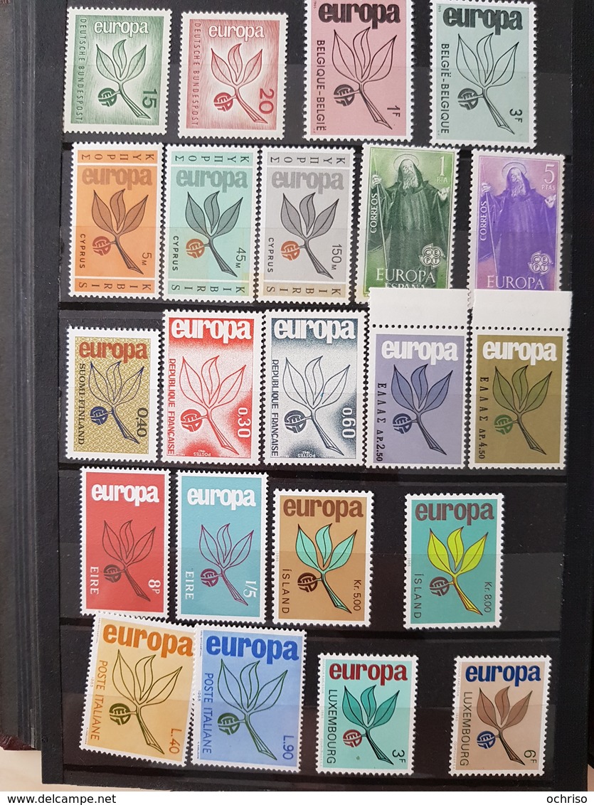 Super affaire !! Collection Europa 1956-1965 avec carte, enveloppes, blocs et doubles. cote YT >1800€