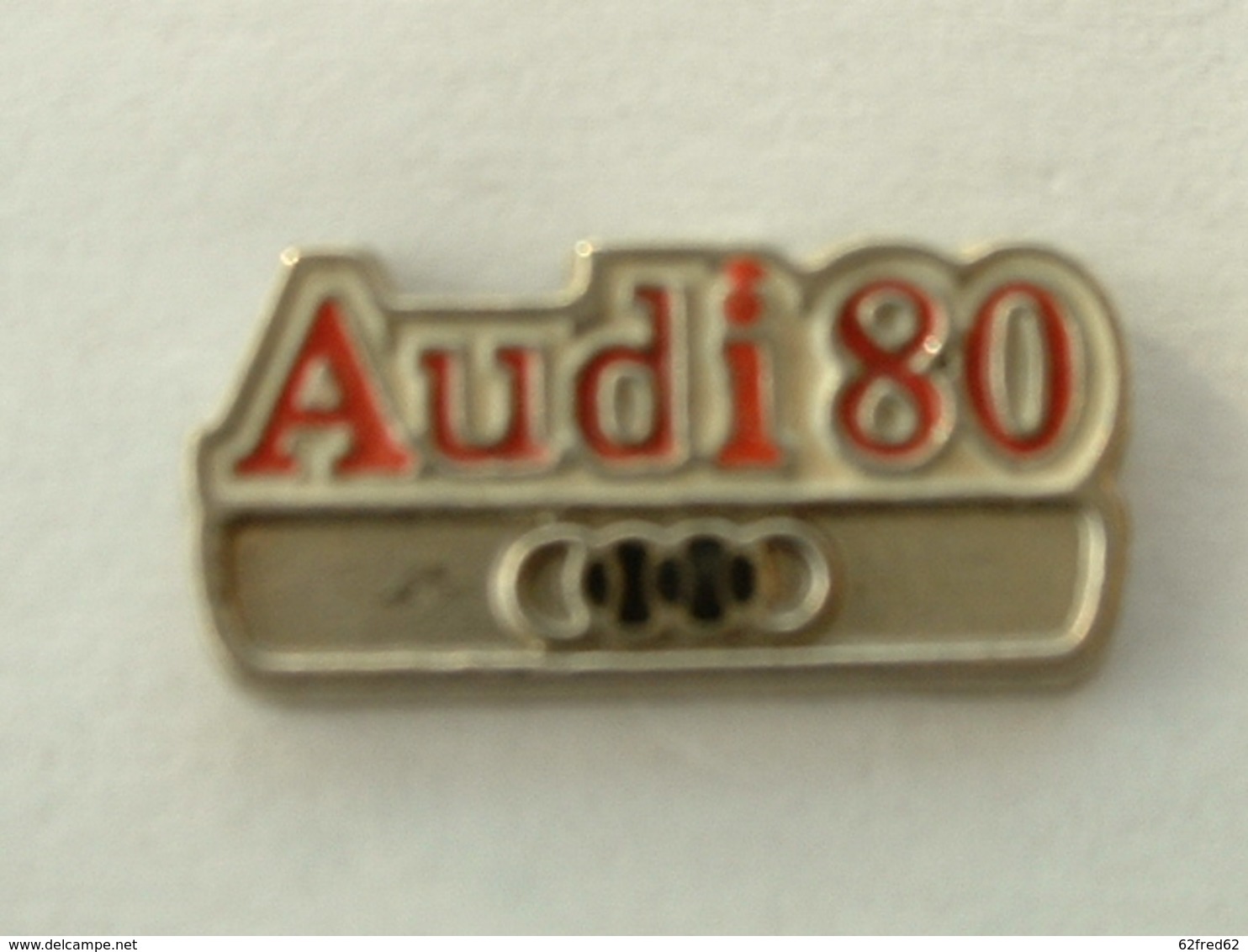 PIN'S AUDI 80 - Audi