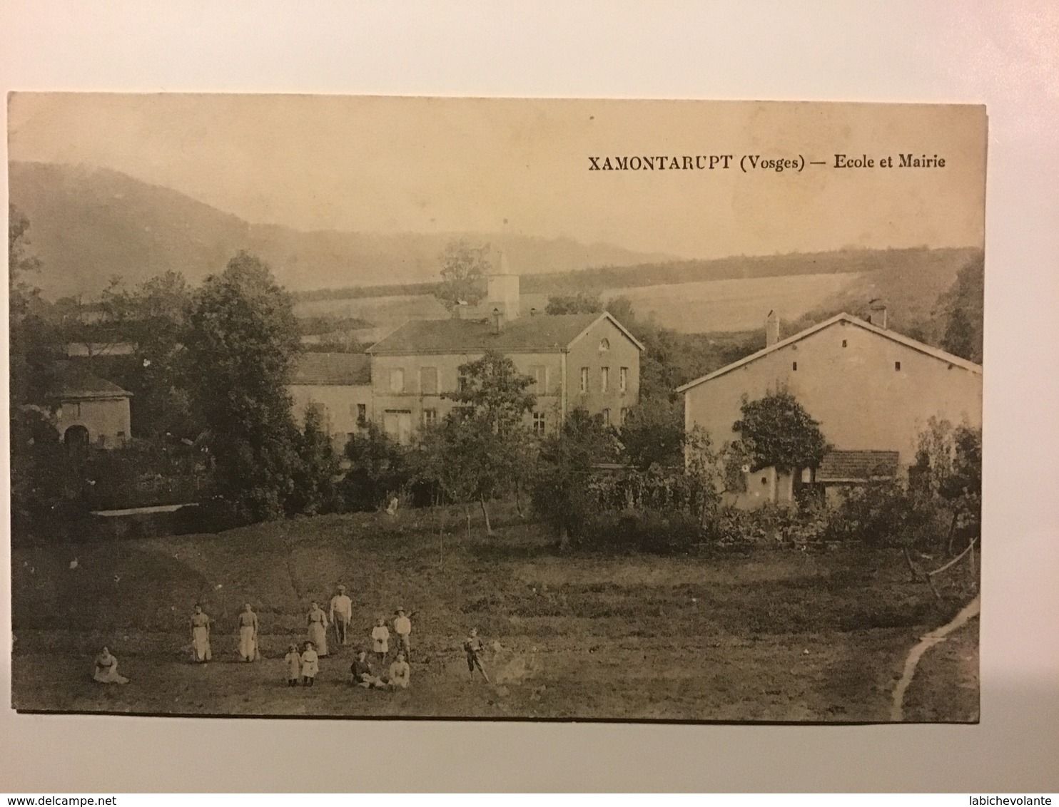 XAMONTARUPT ( Vosges ) — Ecole Et Mairie - Autres & Non Classés