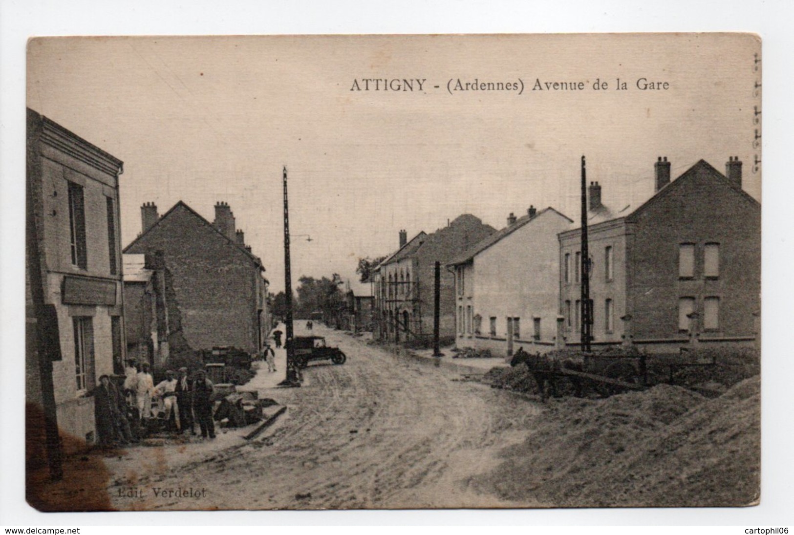 - CPA ATTIGNY (08) - Avenue De La Gare (avec Personnages) - Edition Verdelot - - Attigny