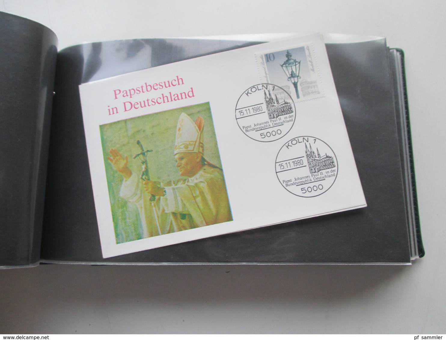 Berlin 1955 - 80 FDC / SST / Sonderbelege in 2 dicken Briefalben! Mit gutem FDC Berliner Stadtbilder alleine schon 200€