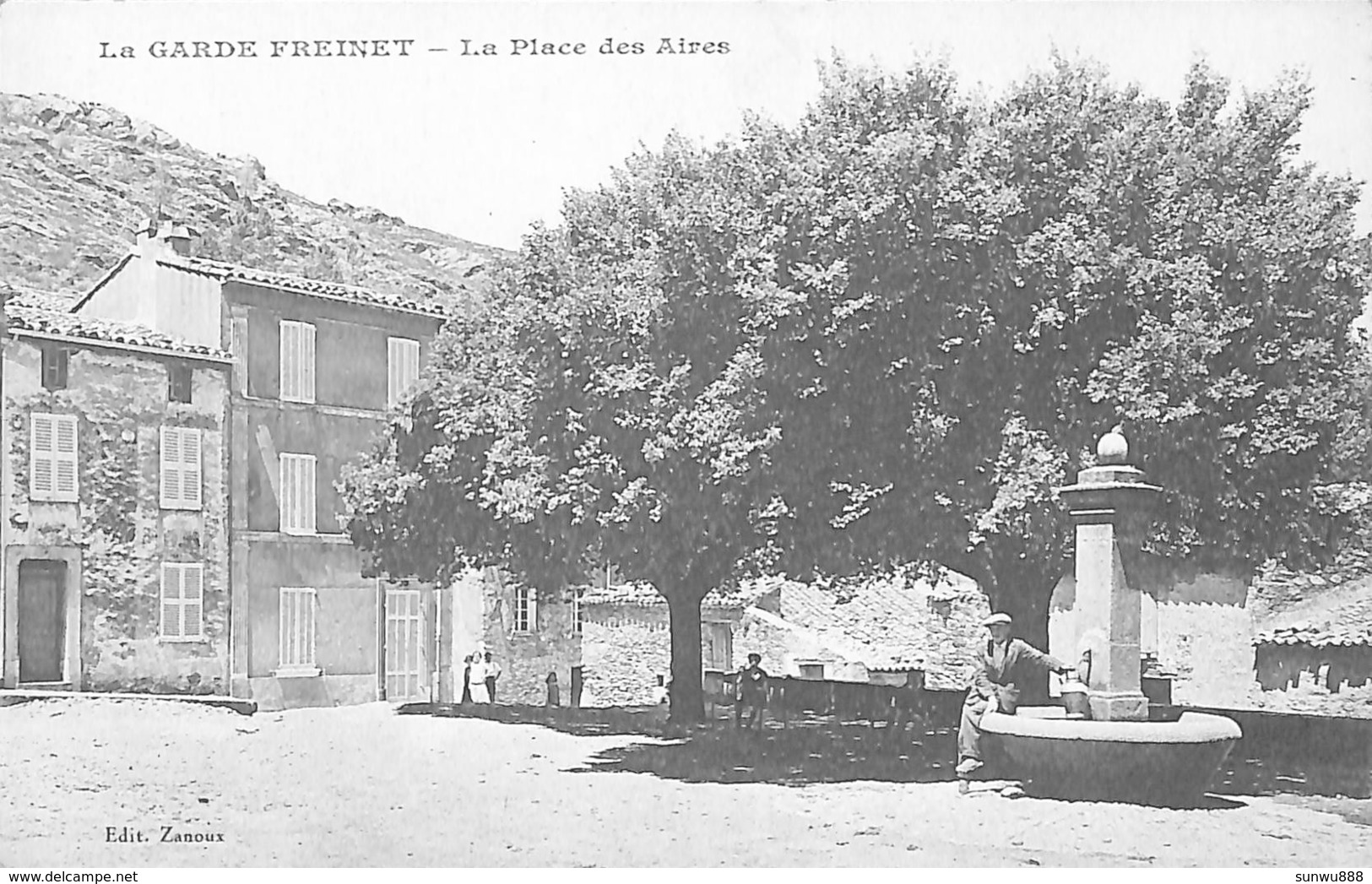 83 - La Garde Freinet - La Place Des Aires (animée, Edit Braive) - La Garde Freinet