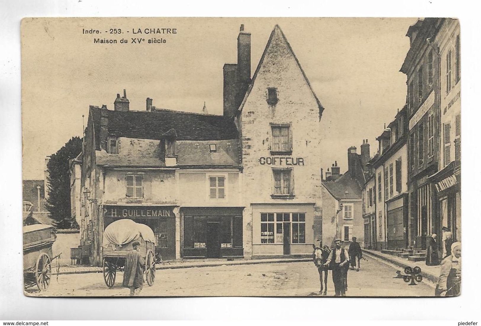 36 - LA CHATRE ( Indre ) - Maison Du XV° Siècle. Beau Plan - La Chatre