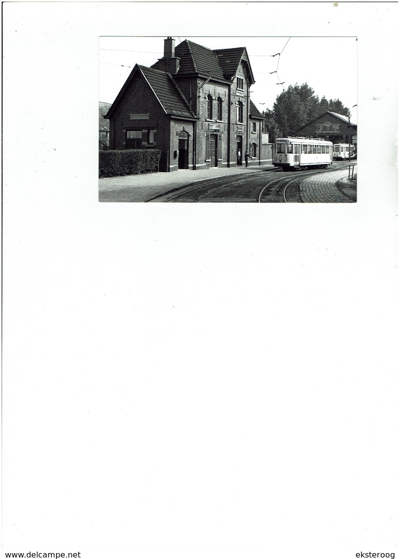 Wemmel - Station Gebouw 2 - Wemmel