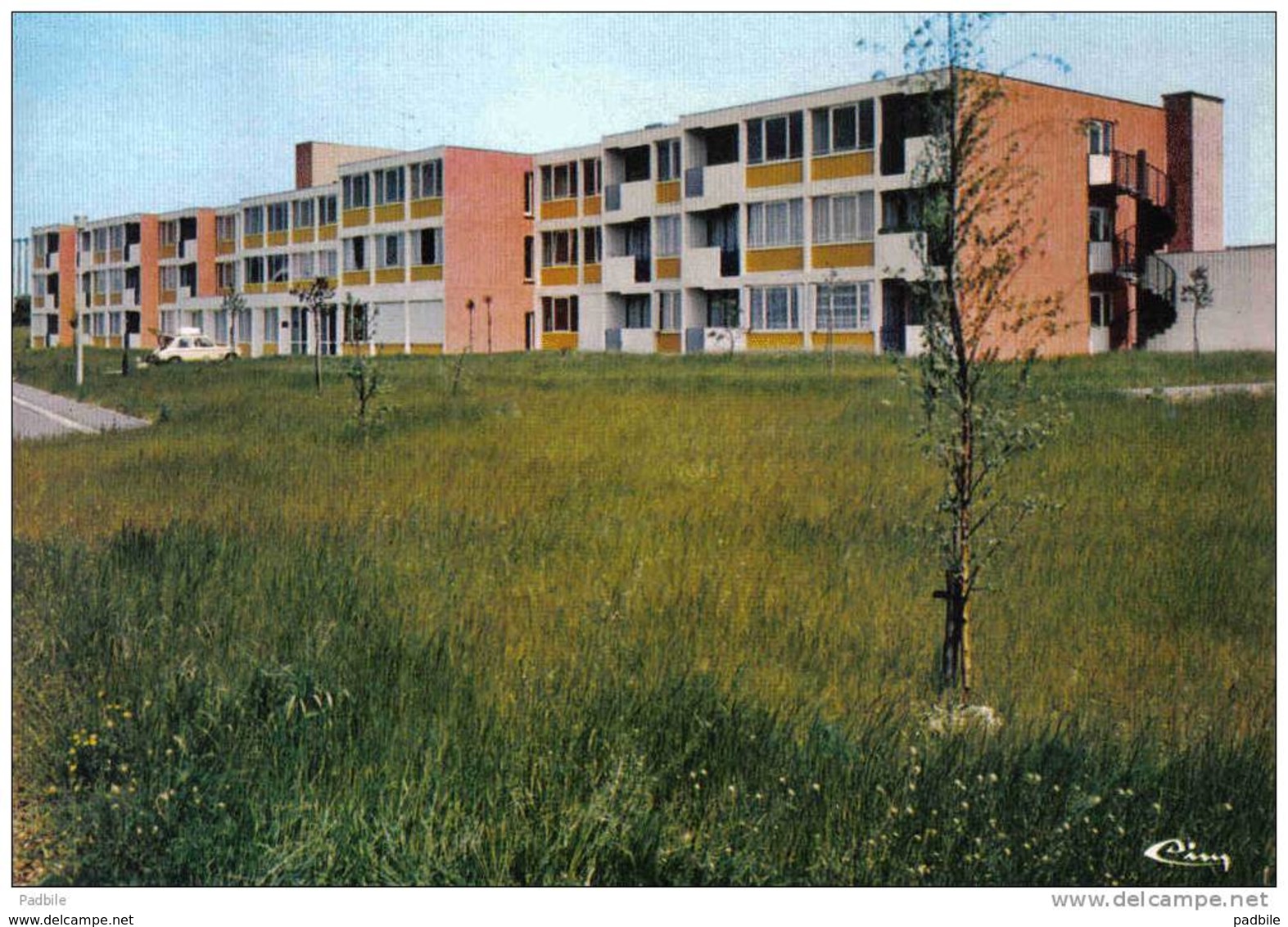 Carte Postale 59. Auby  Foyer Logement "Beauséjour" Trés Beau Plan - Auby