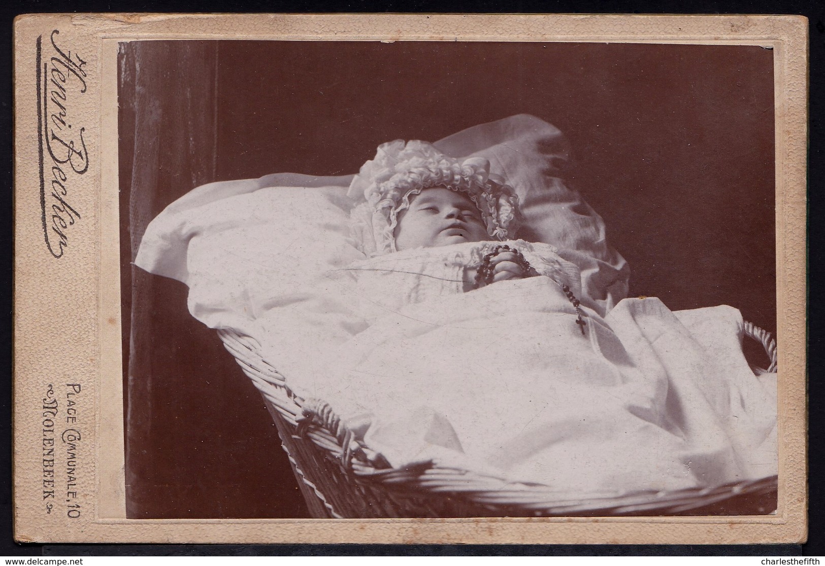 FIN 1800 SUPERBE VIEILLE CARTE PHOTO STUDIO - ENFANT DANS SON LIT DE MORT - POST MORTUM  - Enfant Décède - Mort - Anonyme Personen