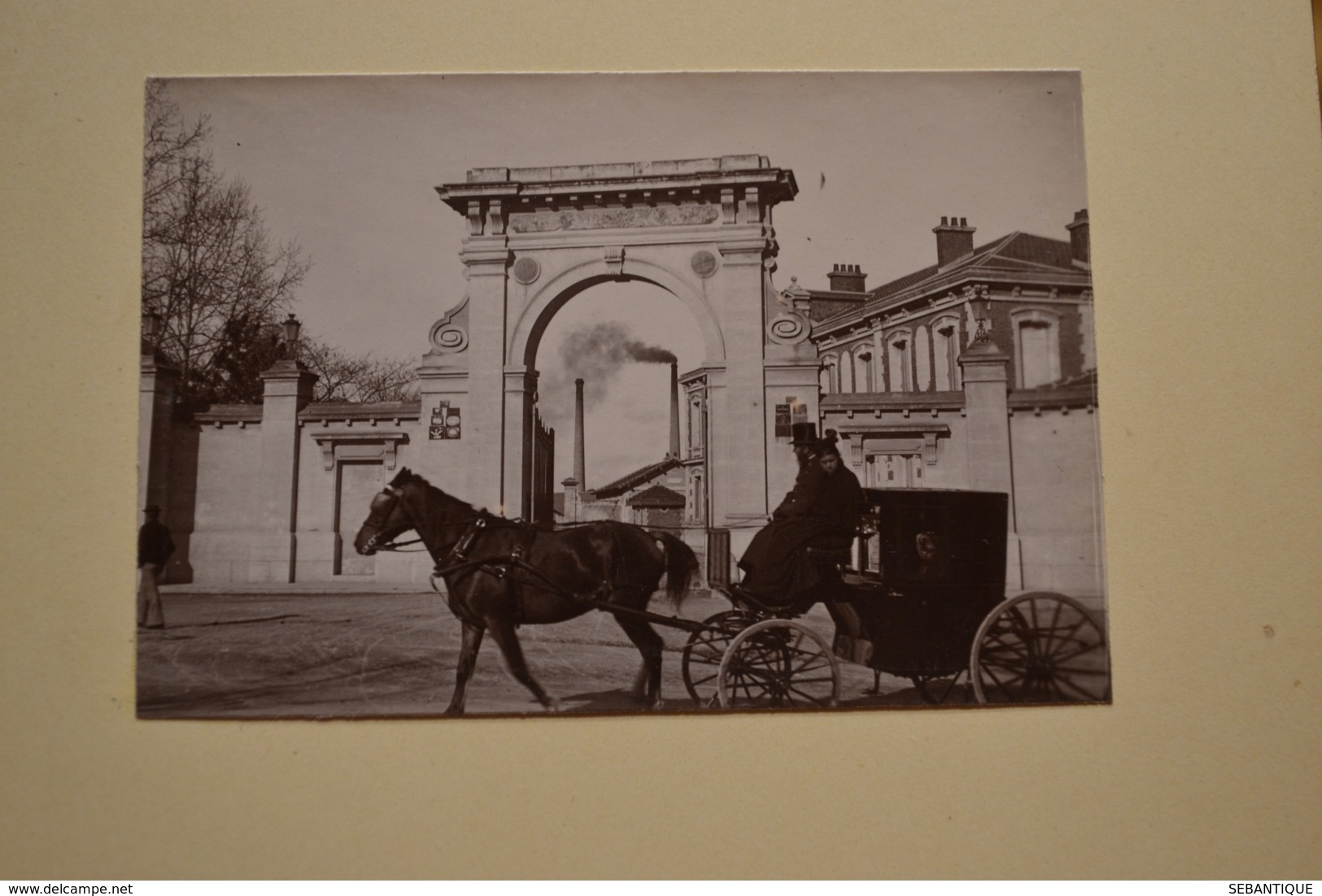 album photos souvenir année 1900 Montpellier Palavas les flots AFN Carnaval Montpellier chars calèche