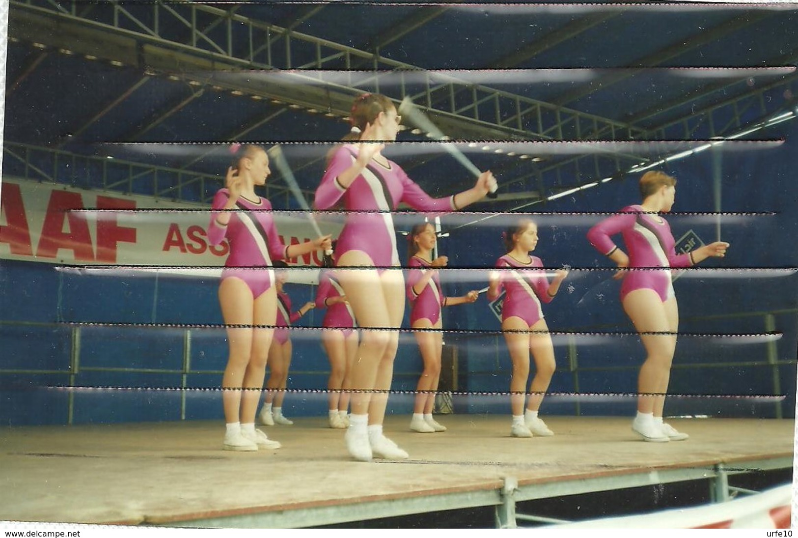 10 - MAILLY LE CAMP - PHOTO DES MAJORETTES - Musica E Musicisti