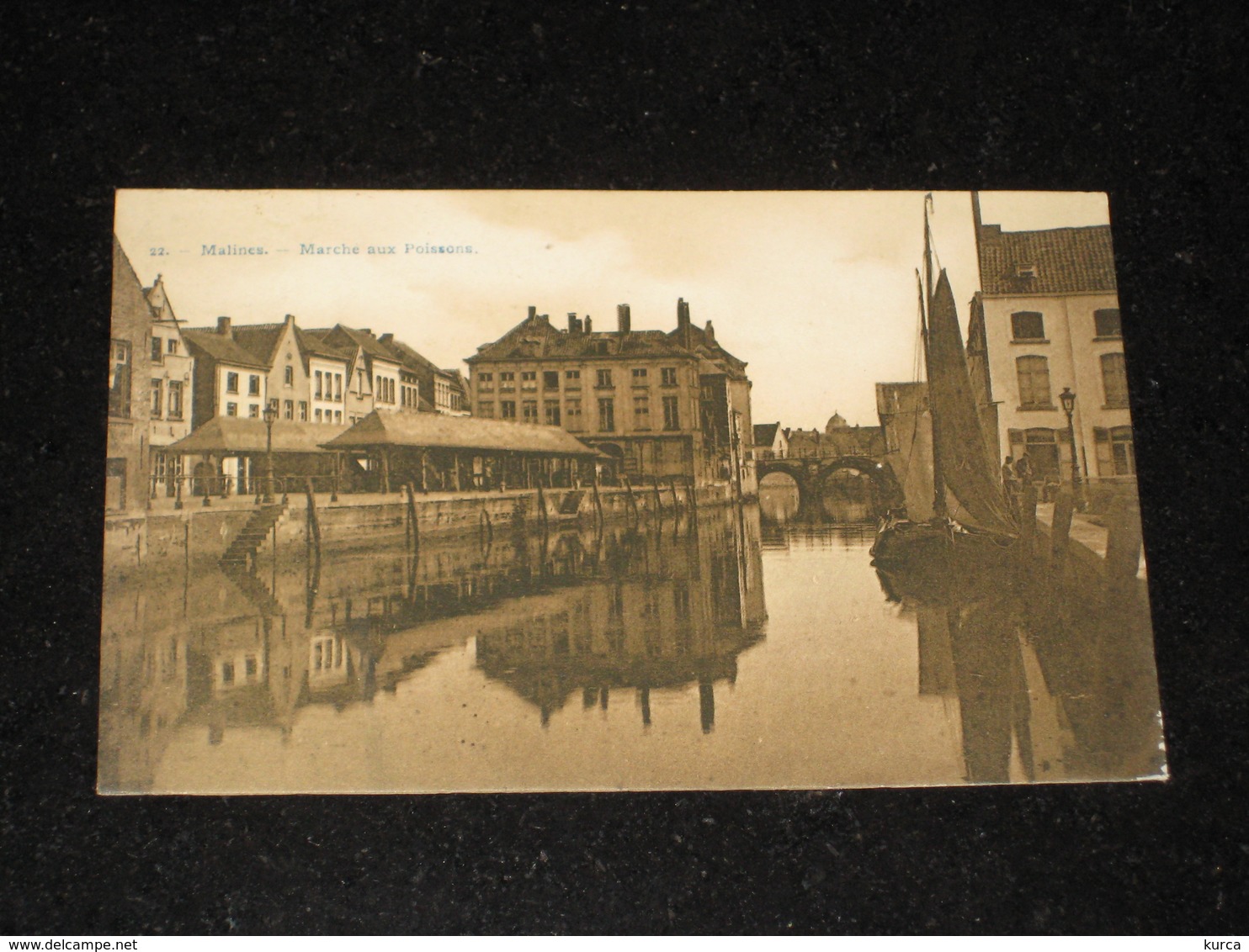 MALINES - Marche Aux Poissons - Uitg. Bertels N°22 - Malines